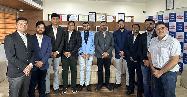 ડો. મયંક ઠક્કરના નેતૃત્વમાં શ્રી ગિરીરાજ હોસ્પિટલે વટાવ્યા સફળતાના 18 વર્ષ: સૌરાષ્ટ્રના આરોગ્ય ક્ષેત્રે સીમાચિહનરૂપ સિદ્ધિઓ 2 1a