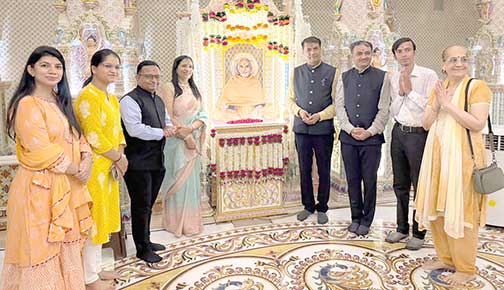 ‘સેલ્ફી વિથ આયુર્વેદિક પ્લાન્ટ’થી ઘરે ઘરે આયુર્વેદનો સંદેશ પહોંચાડાયો 3 2